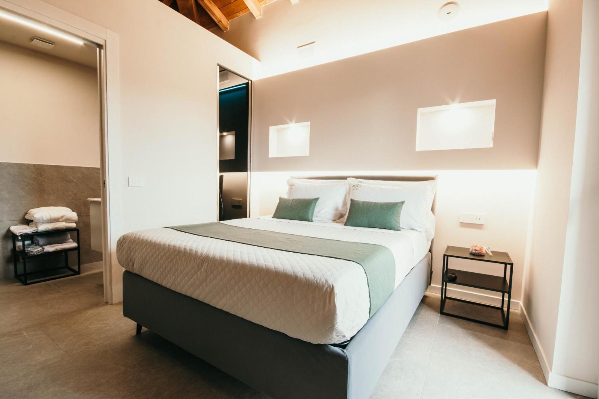 Gio Leo Guest House 莱萨 外观 照片
